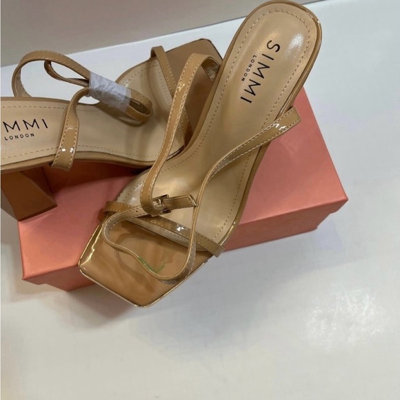 ASOS women's sandals  Wide Fit block heel Pin-buckle ankle strap Open toe - Picture 12 of 14